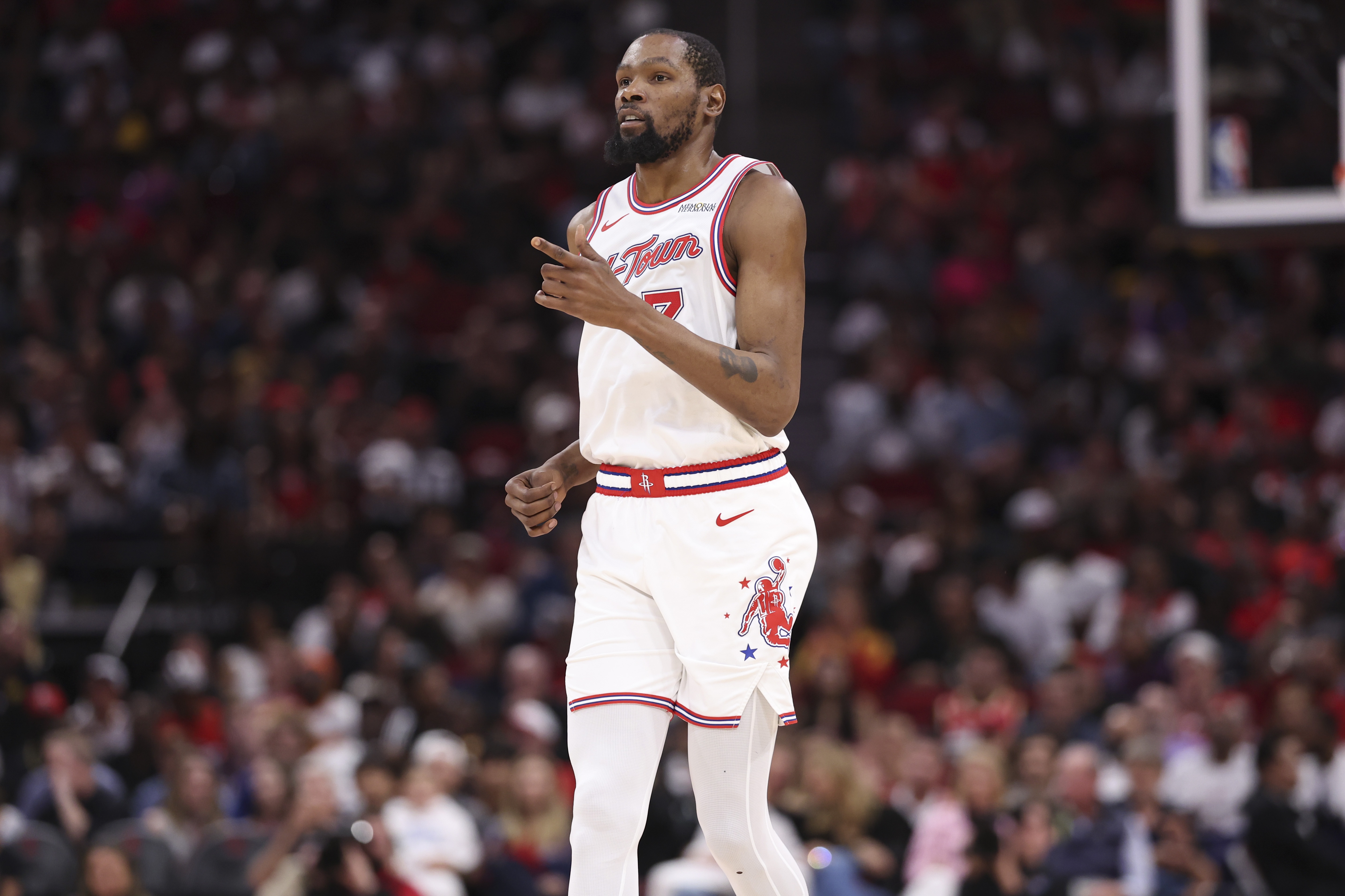 开云-如何评价？KD加盟后本赛季火箭战绩=上赛季 太阳本赛季多赢7场